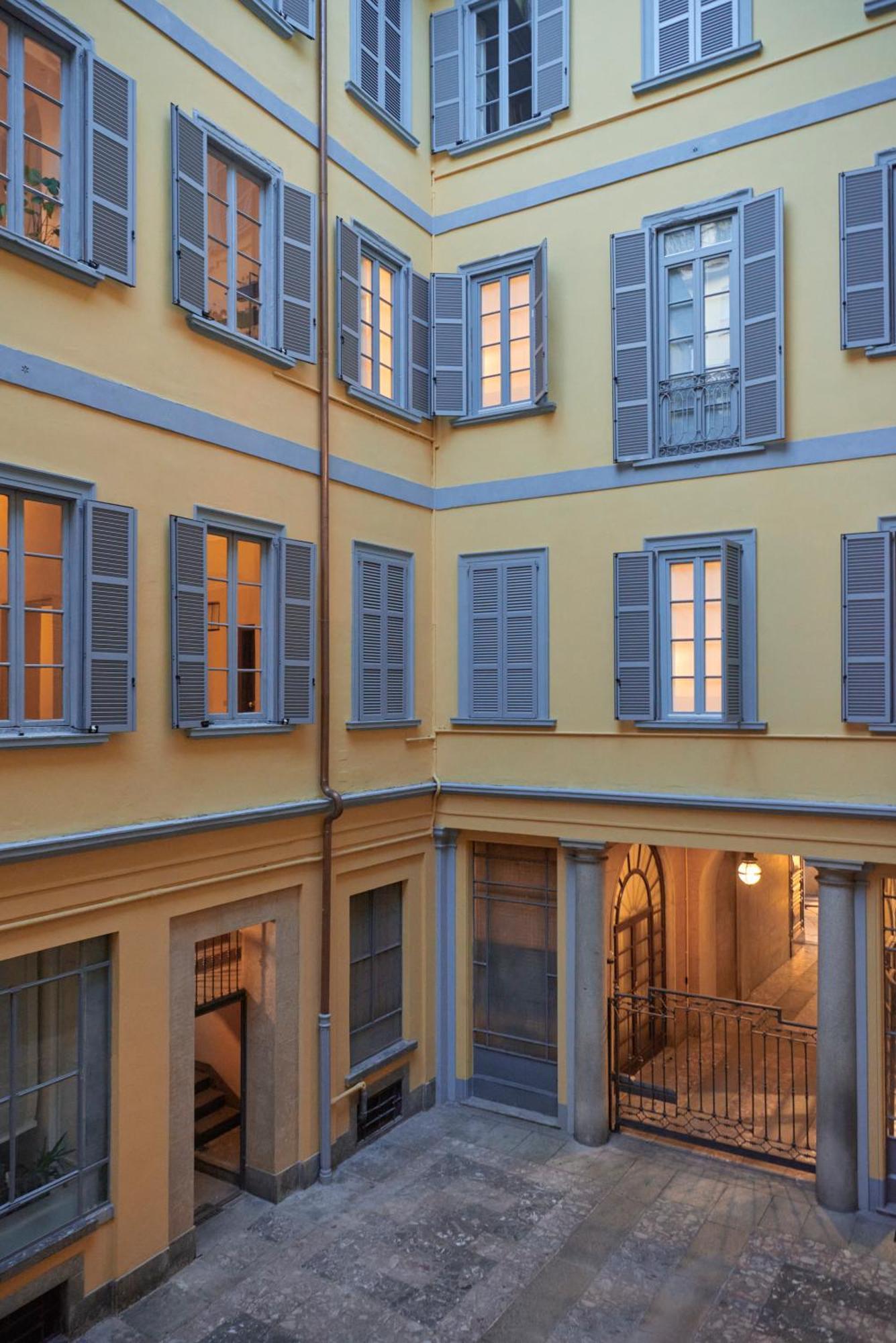 Hotel Crossing Manzoni Mailand Exterior foto